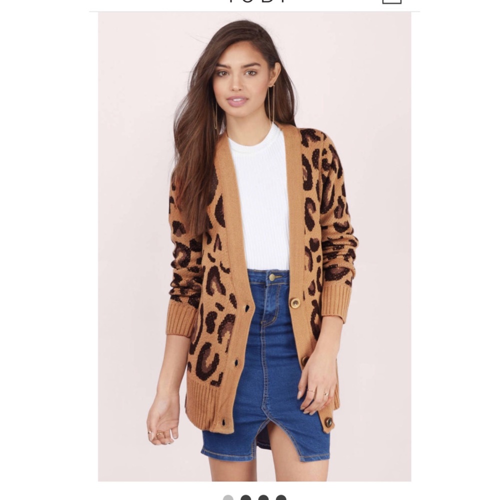Mocha multi animal print knitted cardigan.